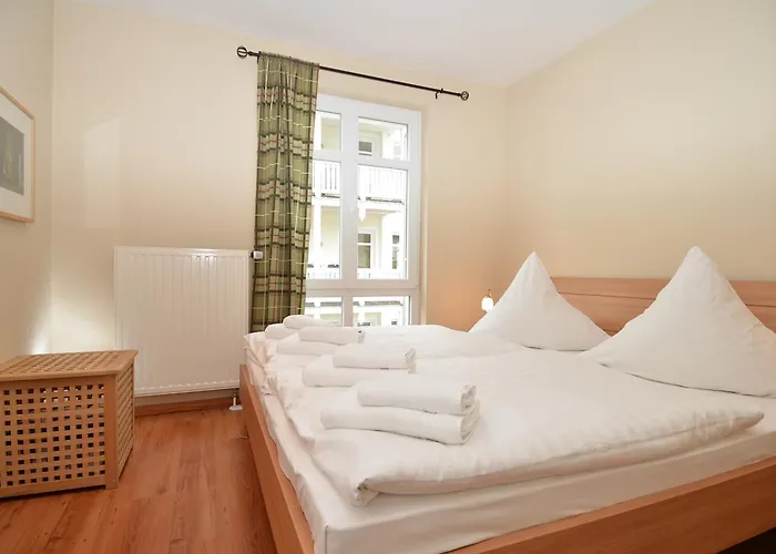 Seerose - 19 Sellin (Rugen)